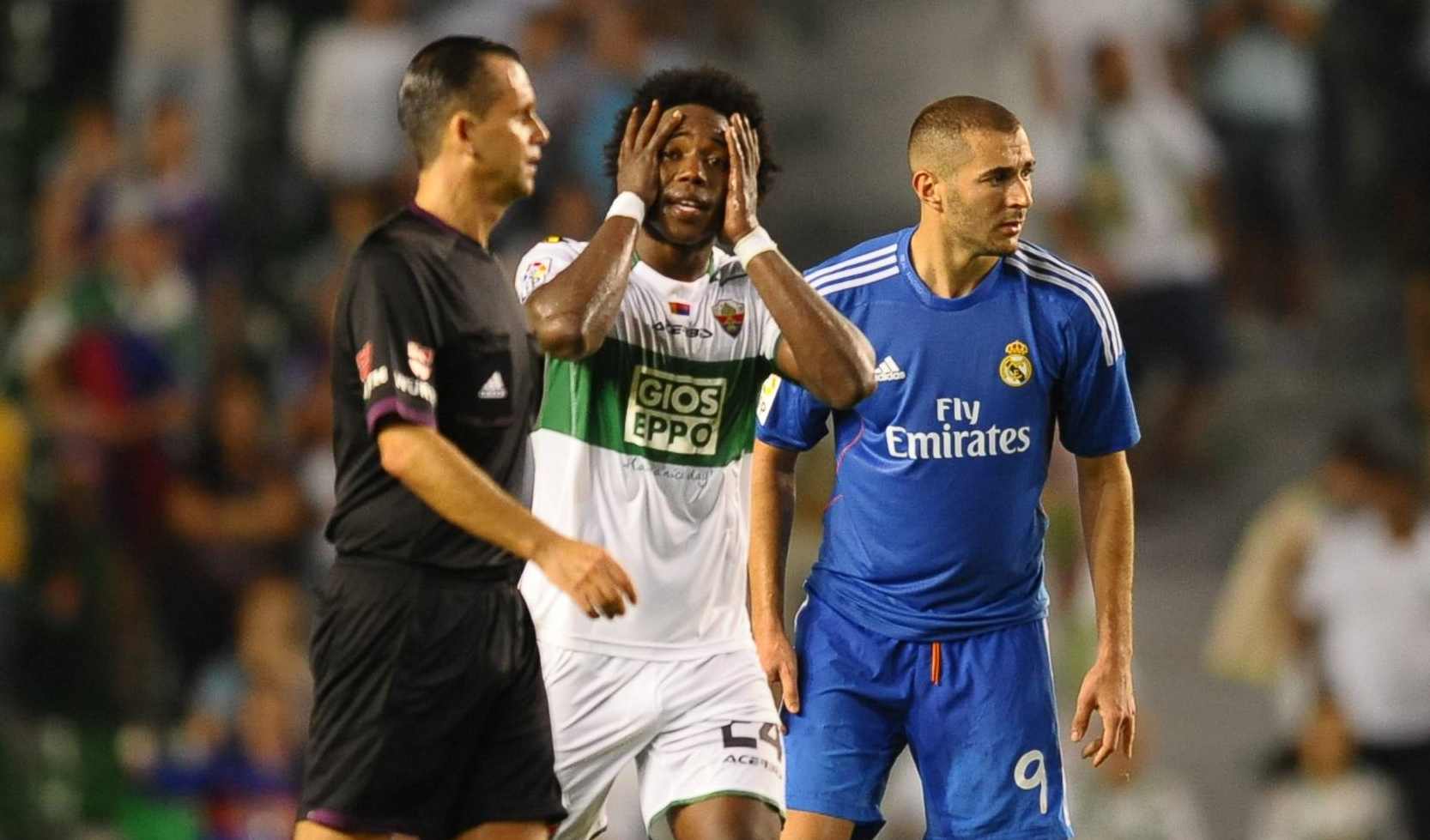 Muniz Fernandez durante un Elche-Real Madrid